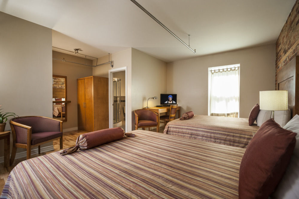 Hotel Abri Du Voyageur Μόντρεαλ Εξωτερικό φωτογραφία