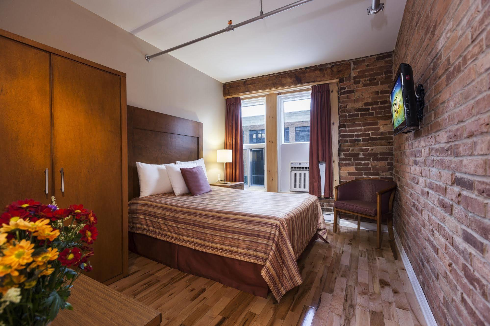Hotel Abri Du Voyageur Μόντρεαλ Εξωτερικό φωτογραφία